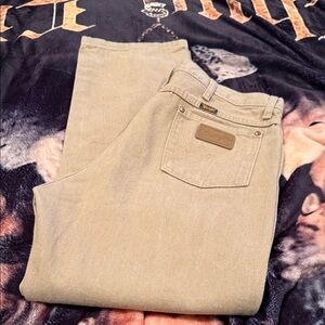 Wrangler Khaki Denim straight leg Pants-36X30-Excellent condition